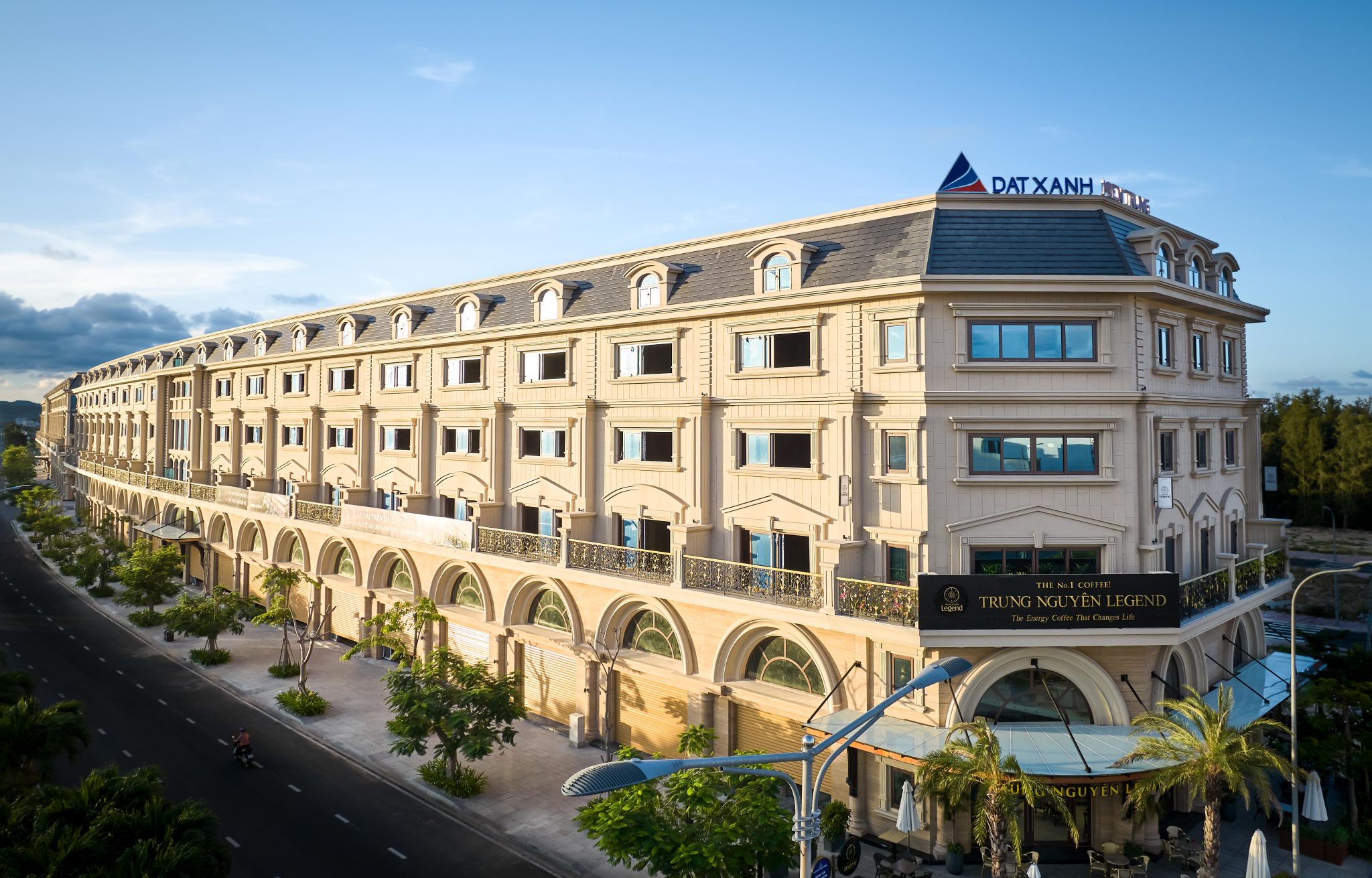 REGAL MAISON PHU YEN| ĐẲNG CẤP NHÀ PHỐ TRUNG TÂM MẶT BIỂN