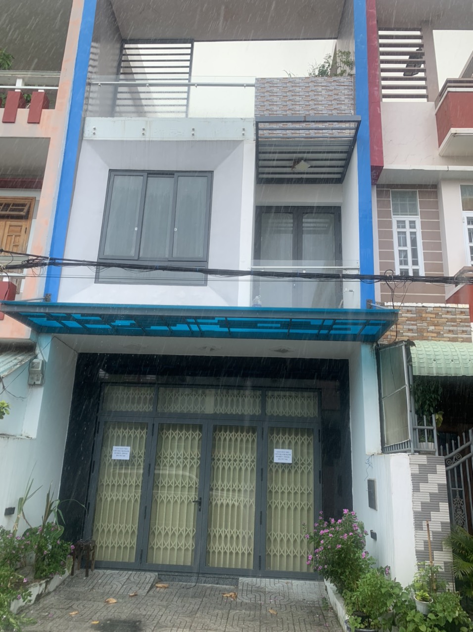 Bán nhà 3 tầng Phường 9, thành phố Tuy Hòa, diện tích 287m2, Hướng Đông Bắc, liên hệ chính chủ Khu dân cư đông đúc. Liên hệ để được chốt sớm 0943957468
