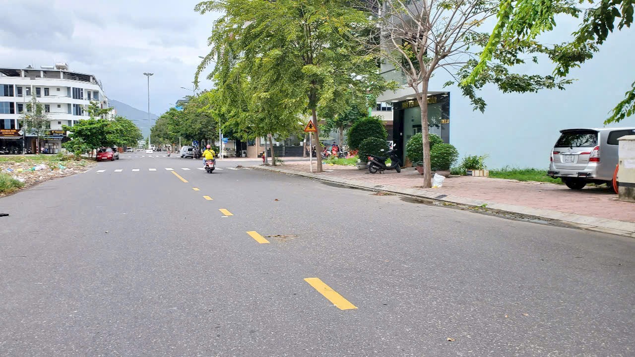KĐT Hà Quang 2, đường 20 gần công viên, gần sông. chỉ 4.5 tỷ bao cọc