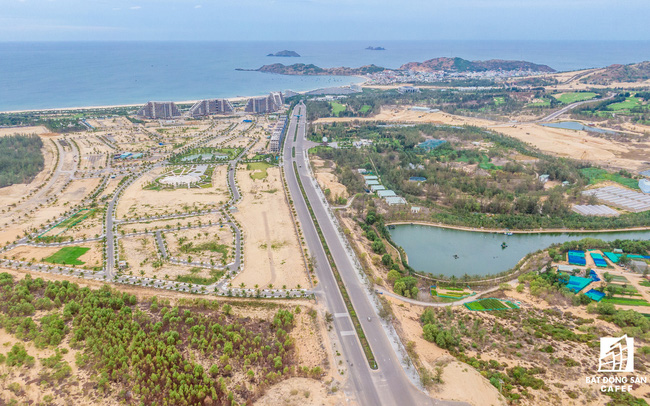 Giới đầu tư hốt bạc từ đất nền ven biển