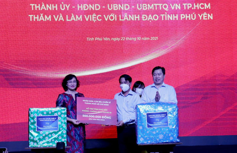 Phú Yên - TP Hồ Chí Minh đẩy mạnh hợp tác phát triển du lịch