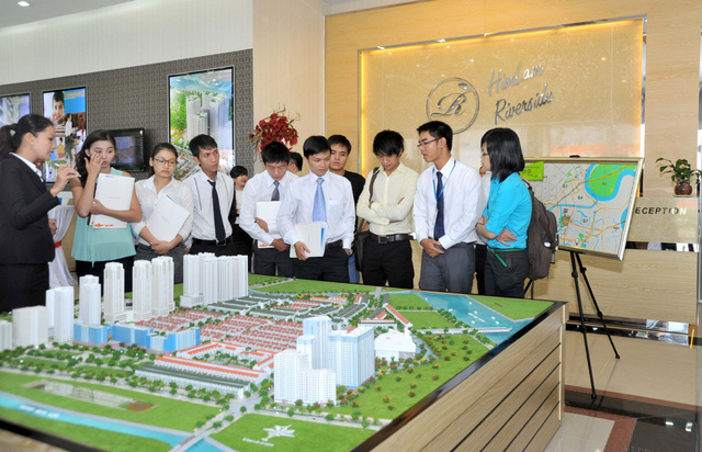 Môi giới bất động sản “ngồi chơi xơi nước” vì dịch Corona - Ảnh 2.