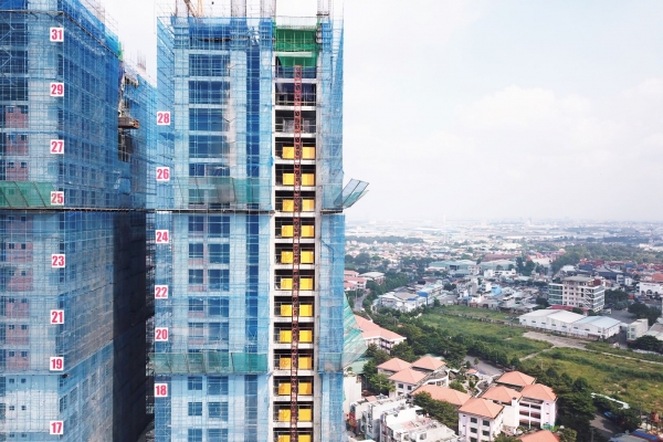 Pháp lý và giá bất động sản