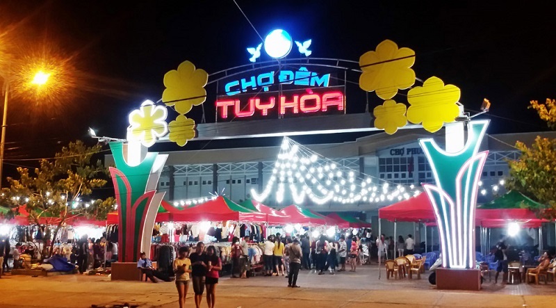 thành phố tuy hòa về đêm