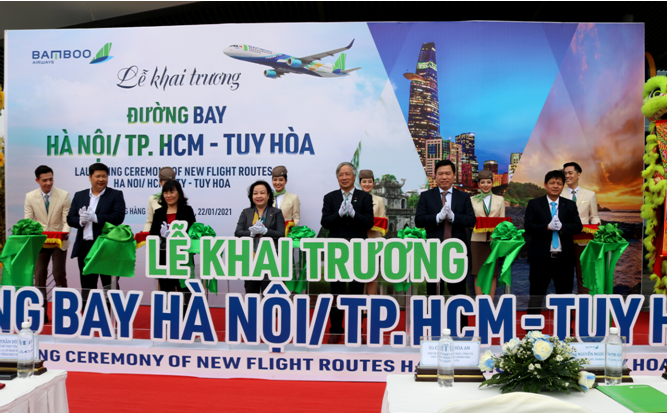 Khai trương đường bay Hà Nội/TP Hồ Chí Minh – Tuy Hòa